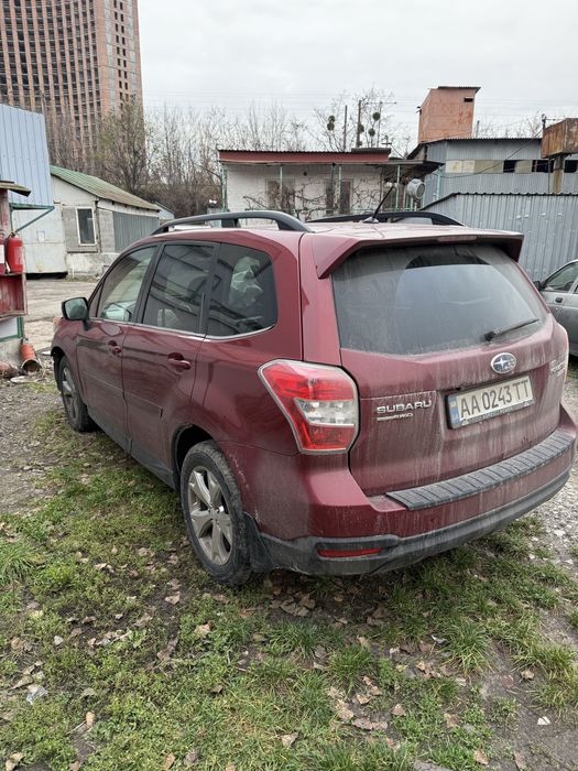 Subaru Forester 2014 рік