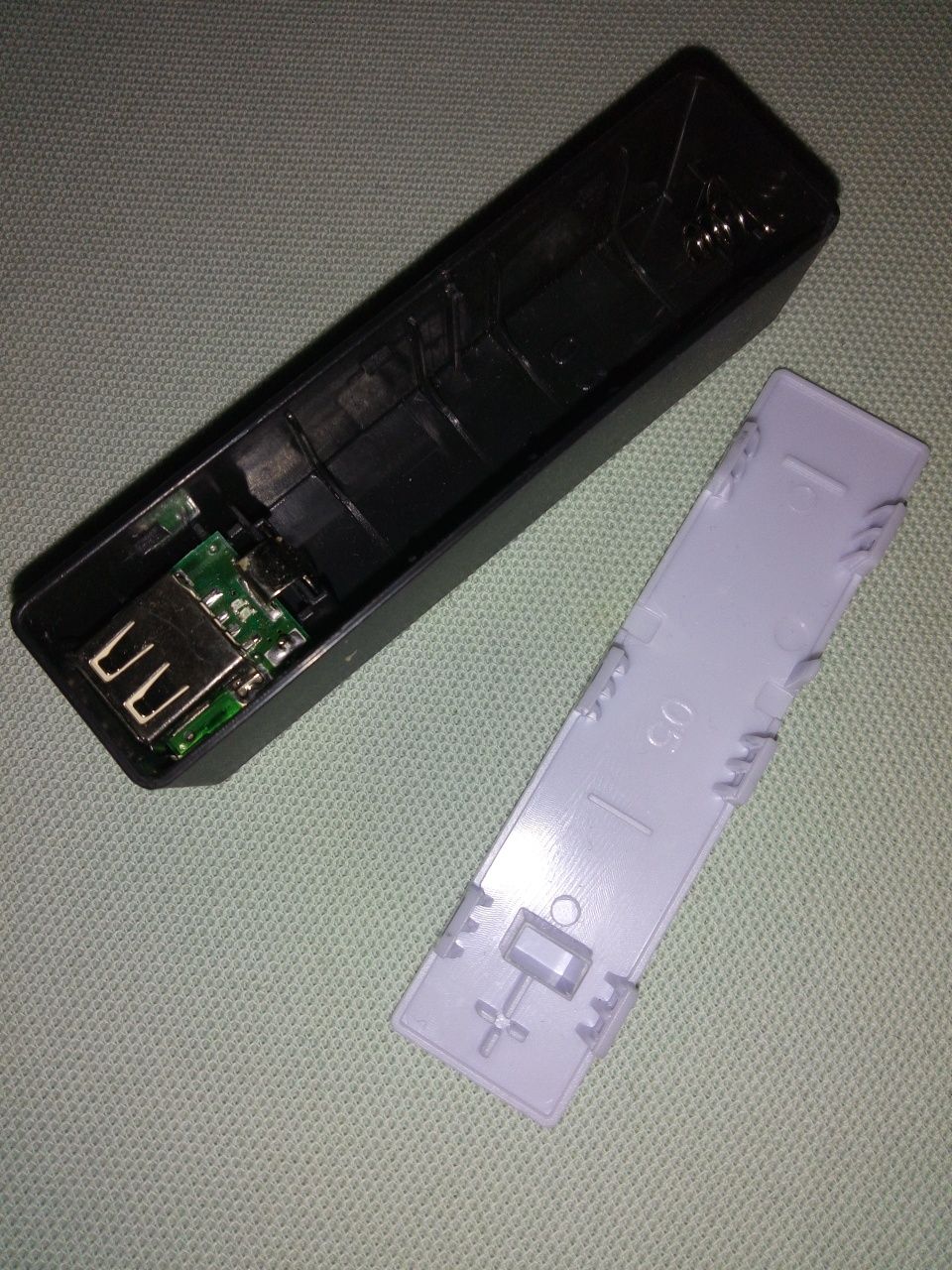 Корпус + плата контроллер под USB-павербанк на 1 АКБ 18650