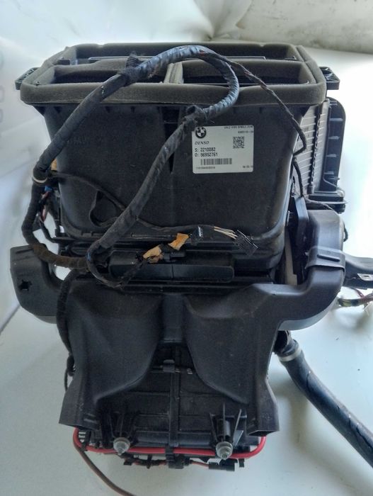 Moduł HVAC / nagrzewnica z wentylatorem BMW F45 F46 – Denso UKL2 IHKS