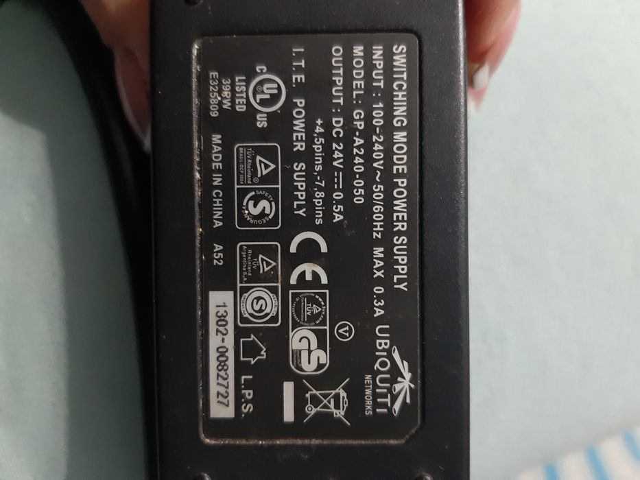 Продам инжектор Ubiquiti (модель GP-A240-050) ,