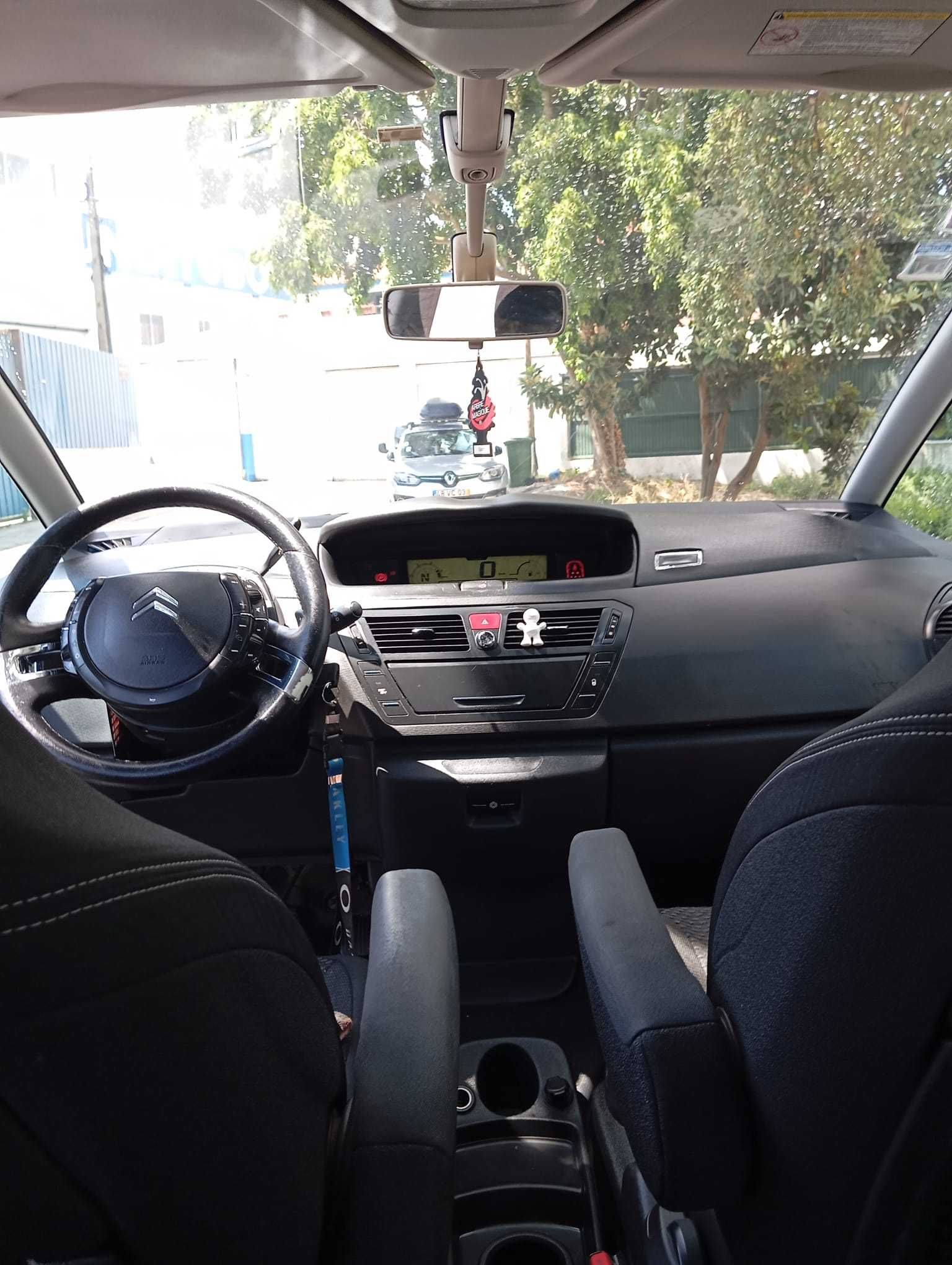 Vendo C4 Picasso Automatico.