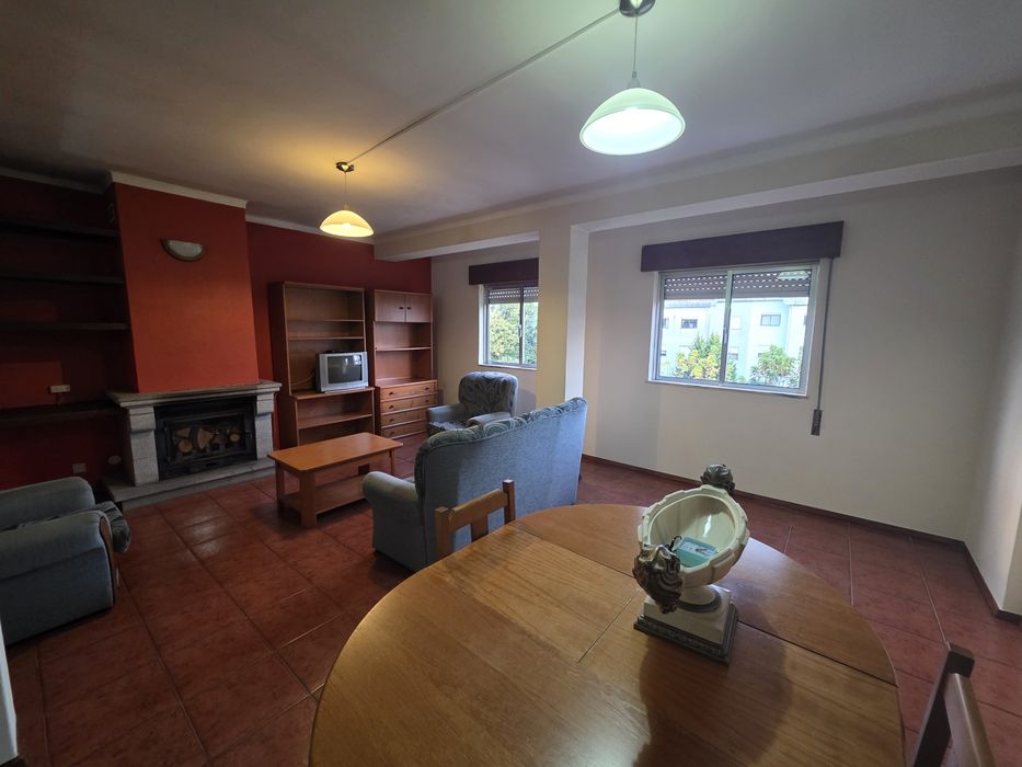Arrendamento apartamento T3 - centro de Tondela