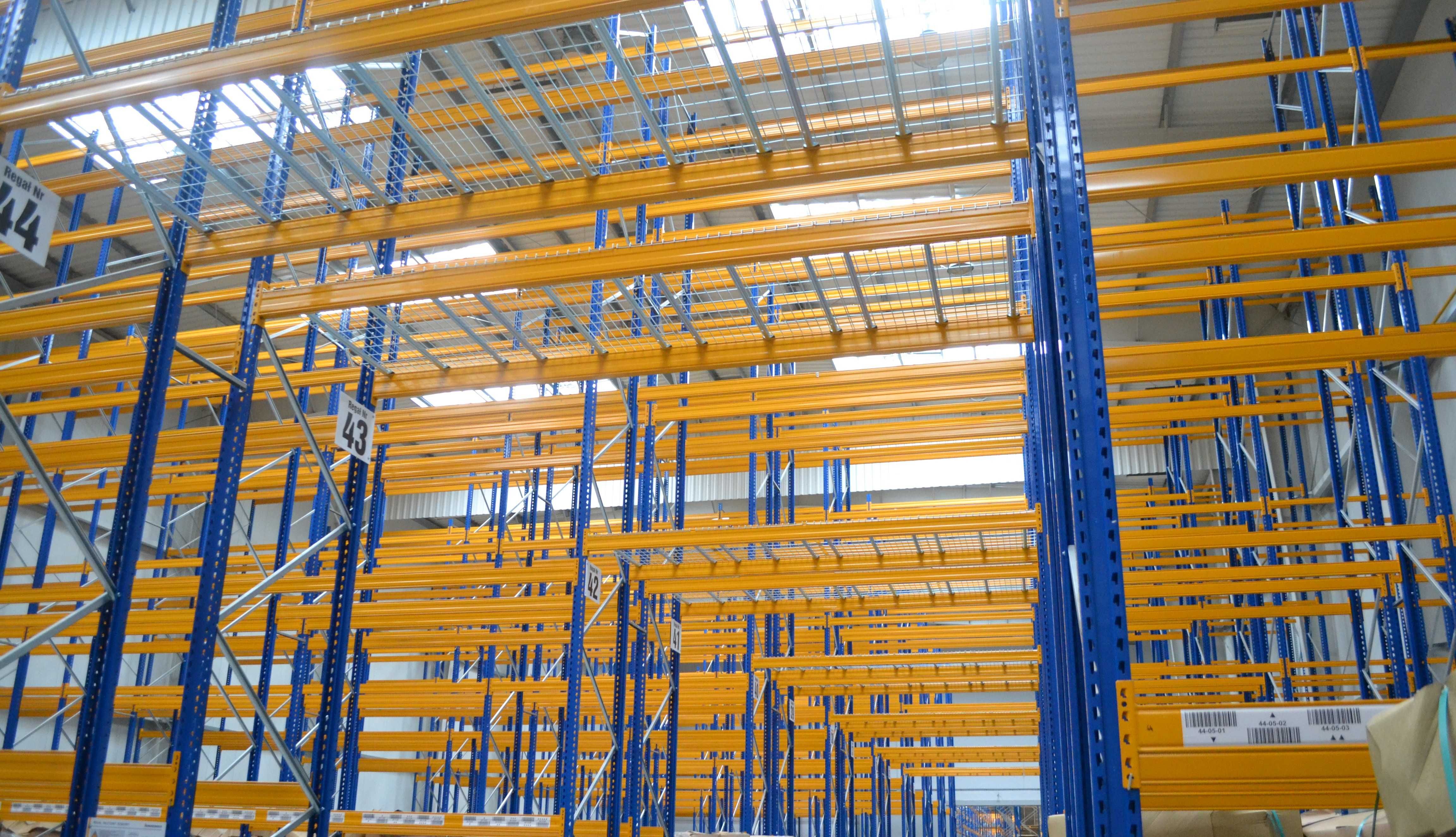 Wynajmę powierzchnie magazynowe 6100m2 Łuków ul.Łapiguz 112