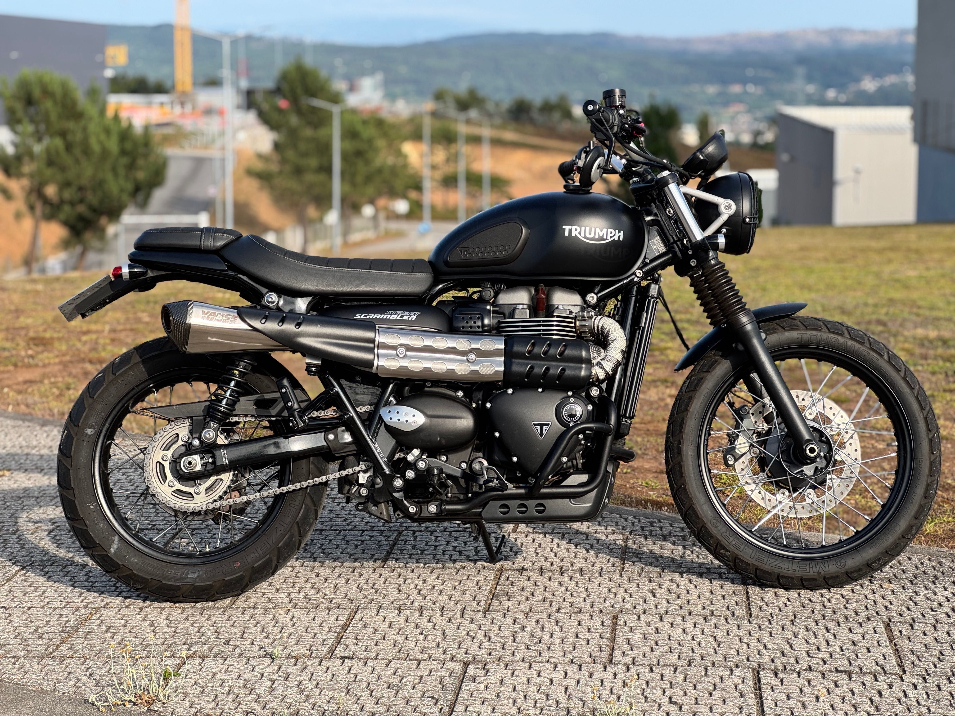 Triumph Street Scrambler 2021 | 7.000Km | Muitos extras