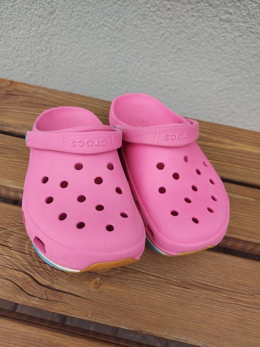 Klapki chodaki sandały/sandałki Crocs J2 33-34