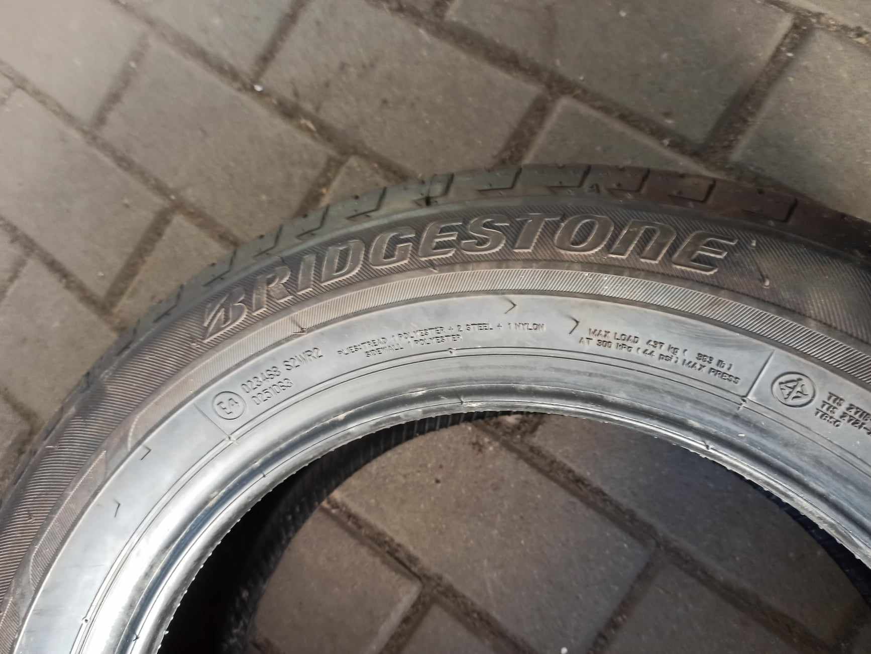 2 opony letnie Bridgestone 165/65 14, 7,4mm. Możliwy montaż