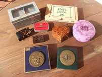 Caixas e Medalhas / Boxes and Medals