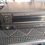Leitor de CDs Technics mod. SL P200