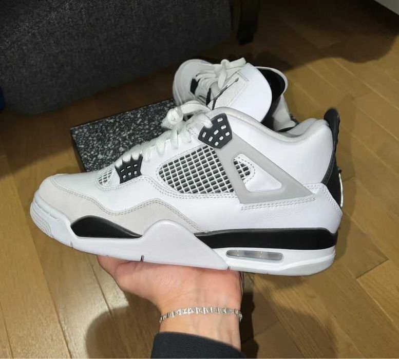 "Buty koszykówki "Nike_Air_Jordan 4_Retro_Black_Military_Roz.40