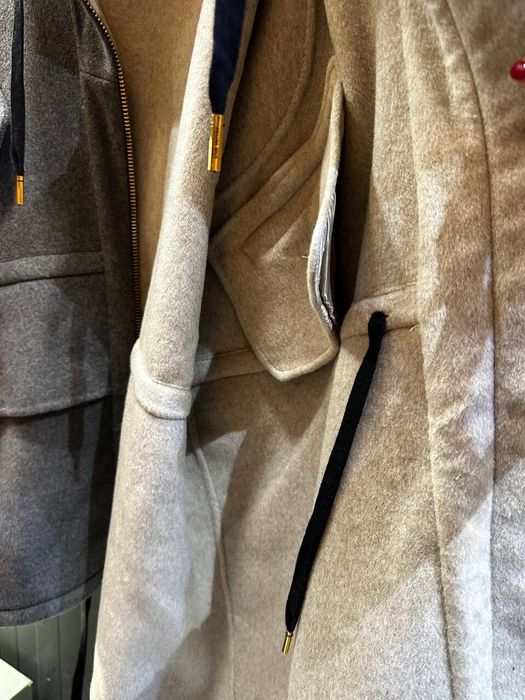 Пальто укорочене Louis Vuitton