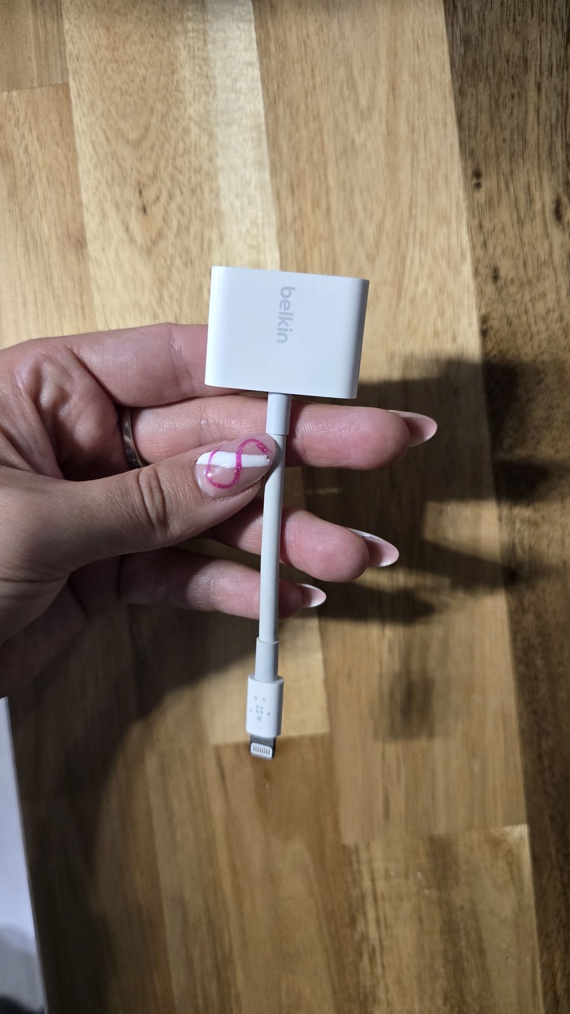Adapter Belkin Iphone z portem Lightning + kabel