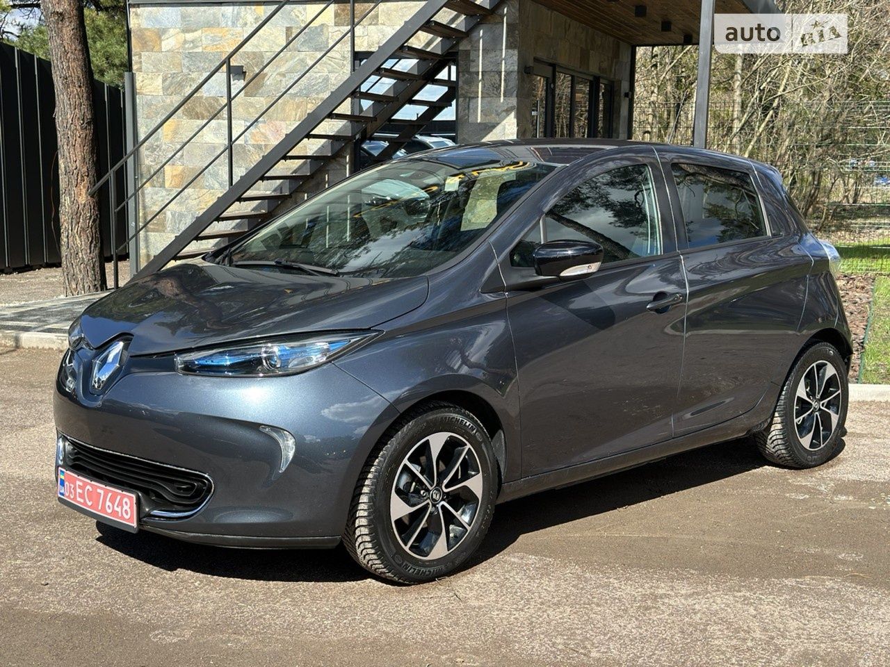 Renault Zoe 2016 Intense 41 кВт