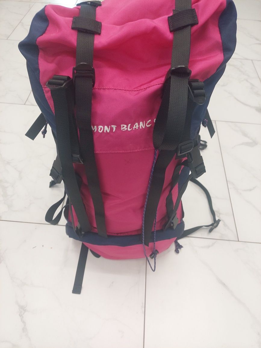 Походний рюкзак  Mont blanc 50