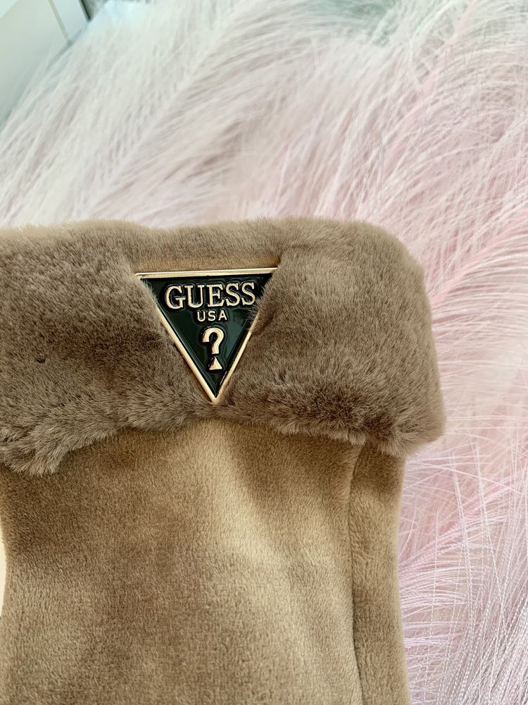 Rękawiczki jasny brąz/latte z futerkiem Guess rozmiar M/L