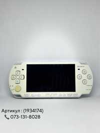 Ігрова приставка Sony PlayStation PSP-2000 32gb
