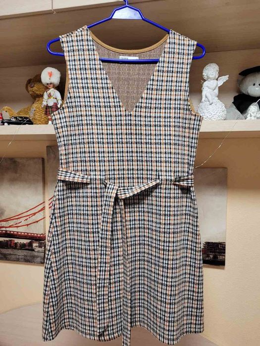 Сарафан жіночий у клітинку