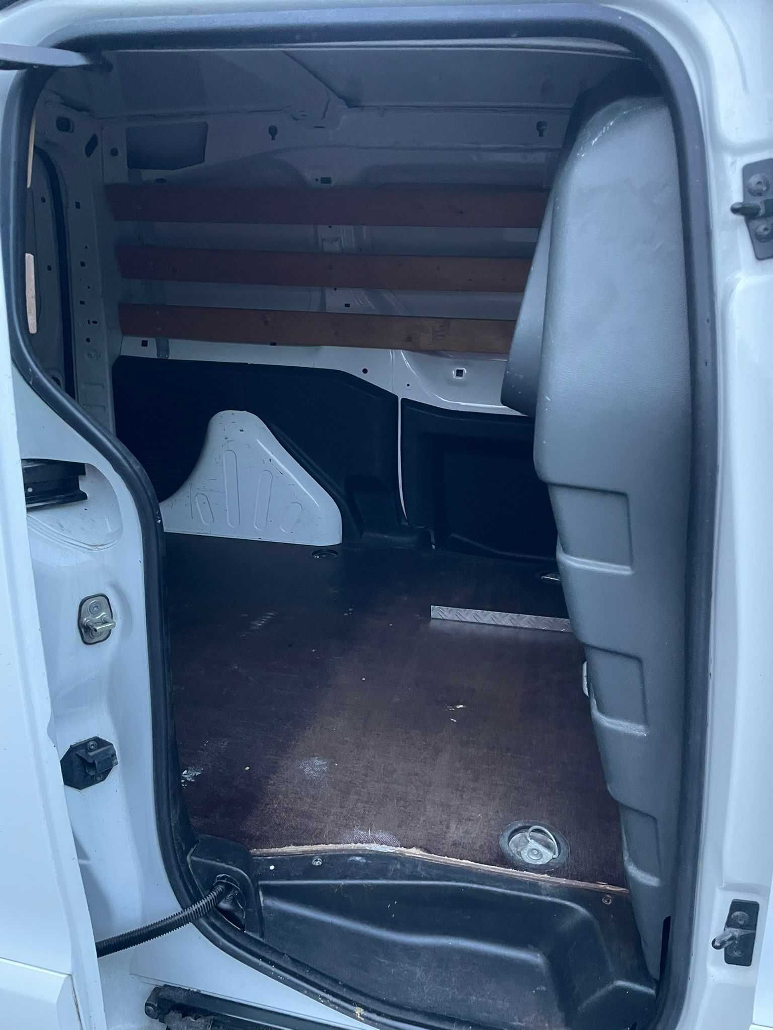 Citroen Berlingo Niveau B L1 - 3 os.- Automat- Klima- Navi- BDB Stan!