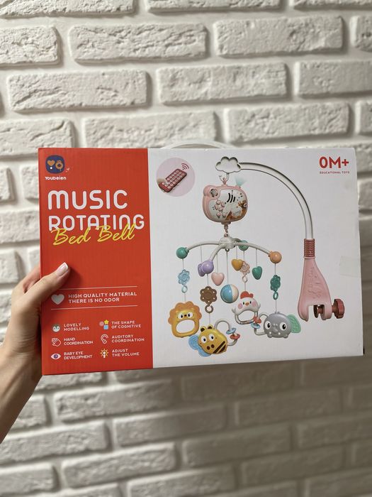 Мобіль на дитяче ліжечко