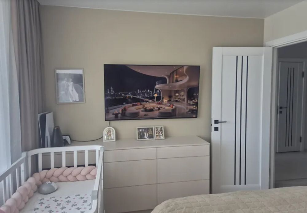 Продаж 1к квартири 43 кв. м на вул. Лепкого Богдана