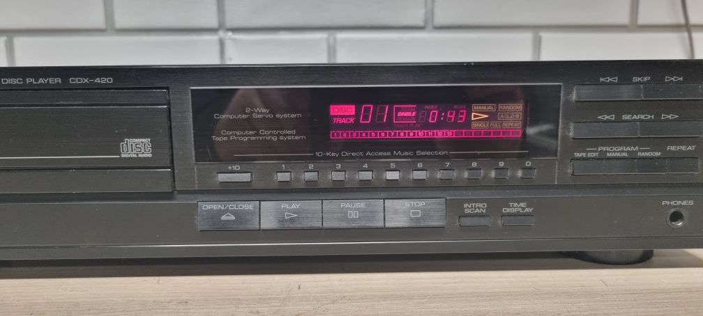 Odtwarzacz cd player YAMAHA CDX-420. Japan