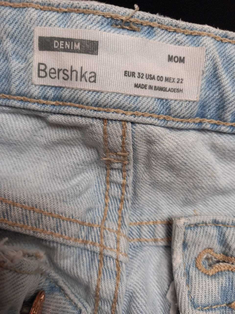 Жіночі джинси mom bershka, XS, 550 грн.