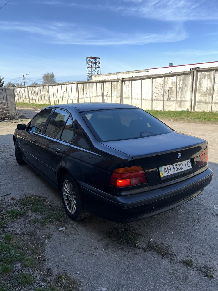 BMW e39 2.5 с газом