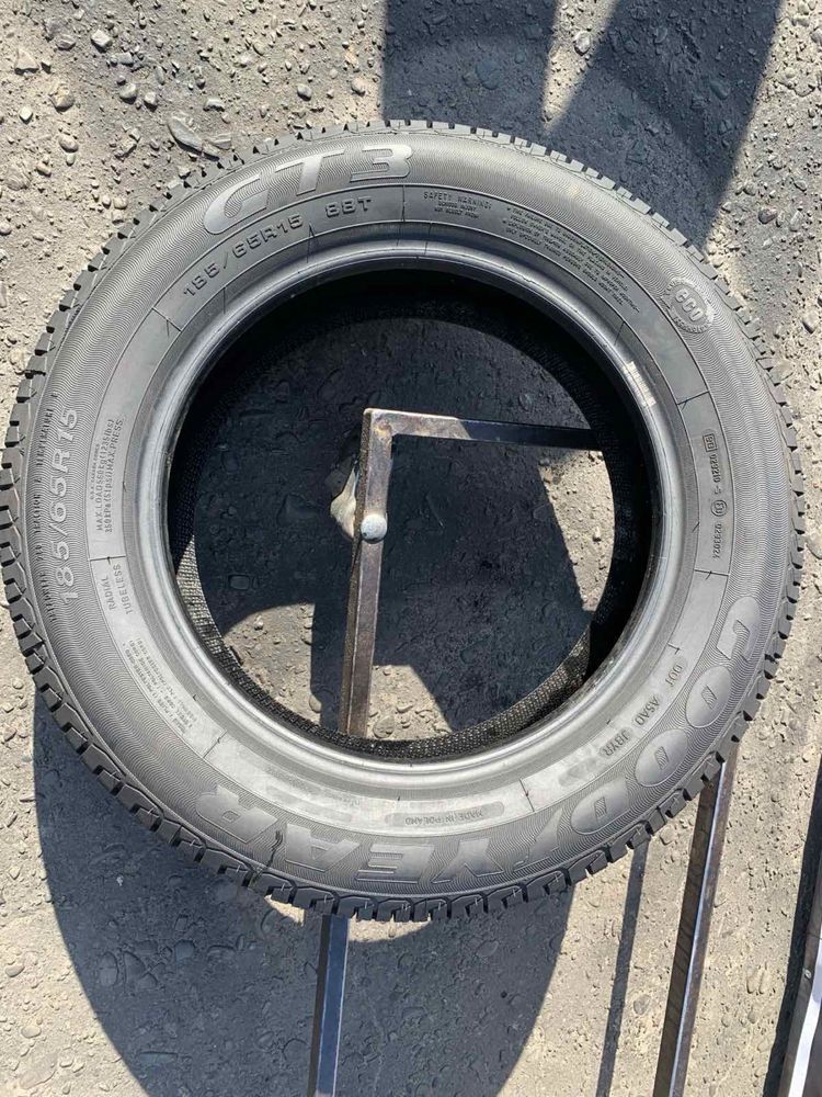 Шини демо 185/65 R15 пара Goodyear 2022p літо 7,9мм