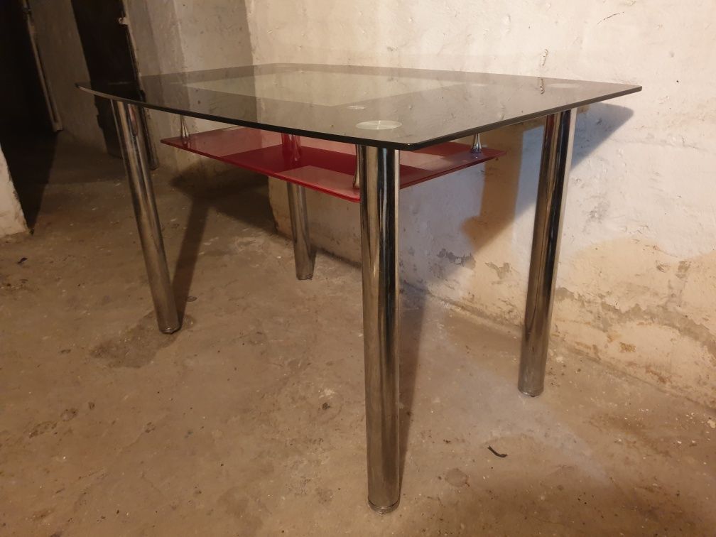 Stół do salonu 120/75 cm.