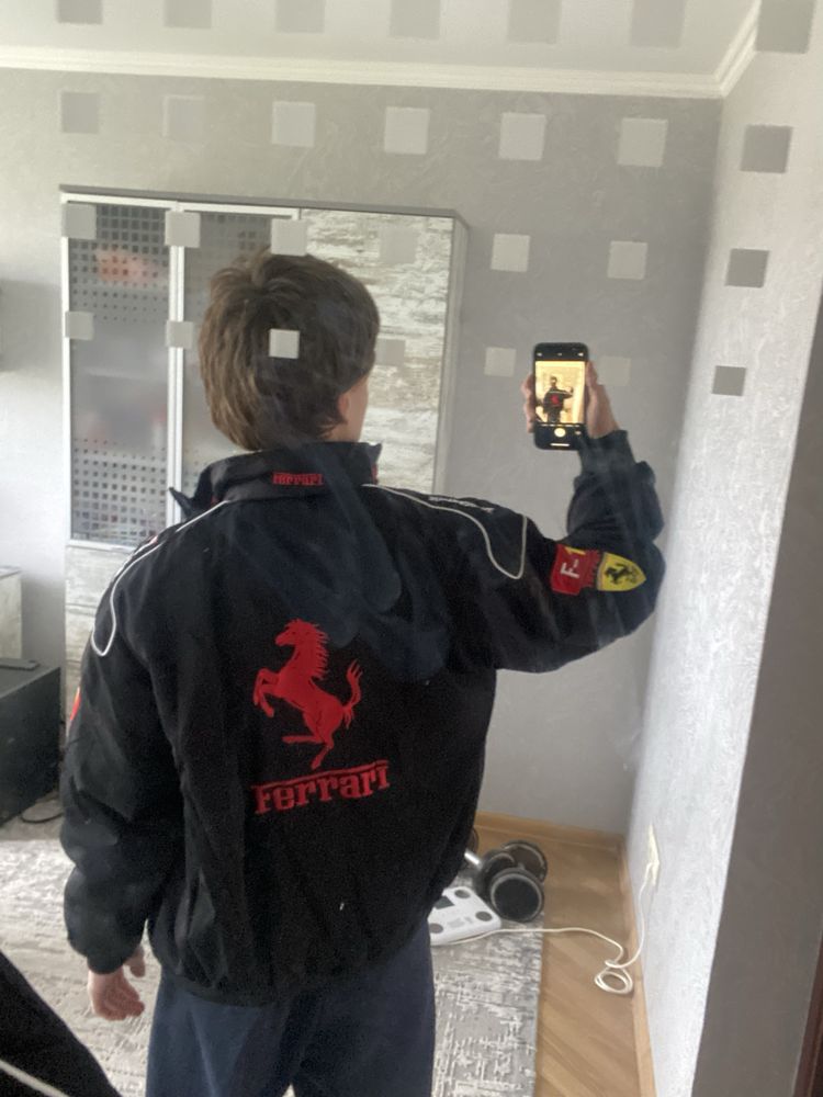 Куртки в гоночному стилі 24+ варіанти f1 Ferrari BMW Porsche Audi