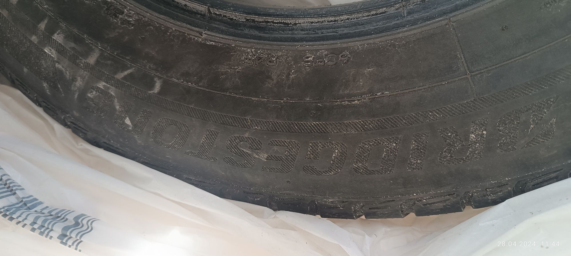 Продам резину на авто розммр 225/65 R 17