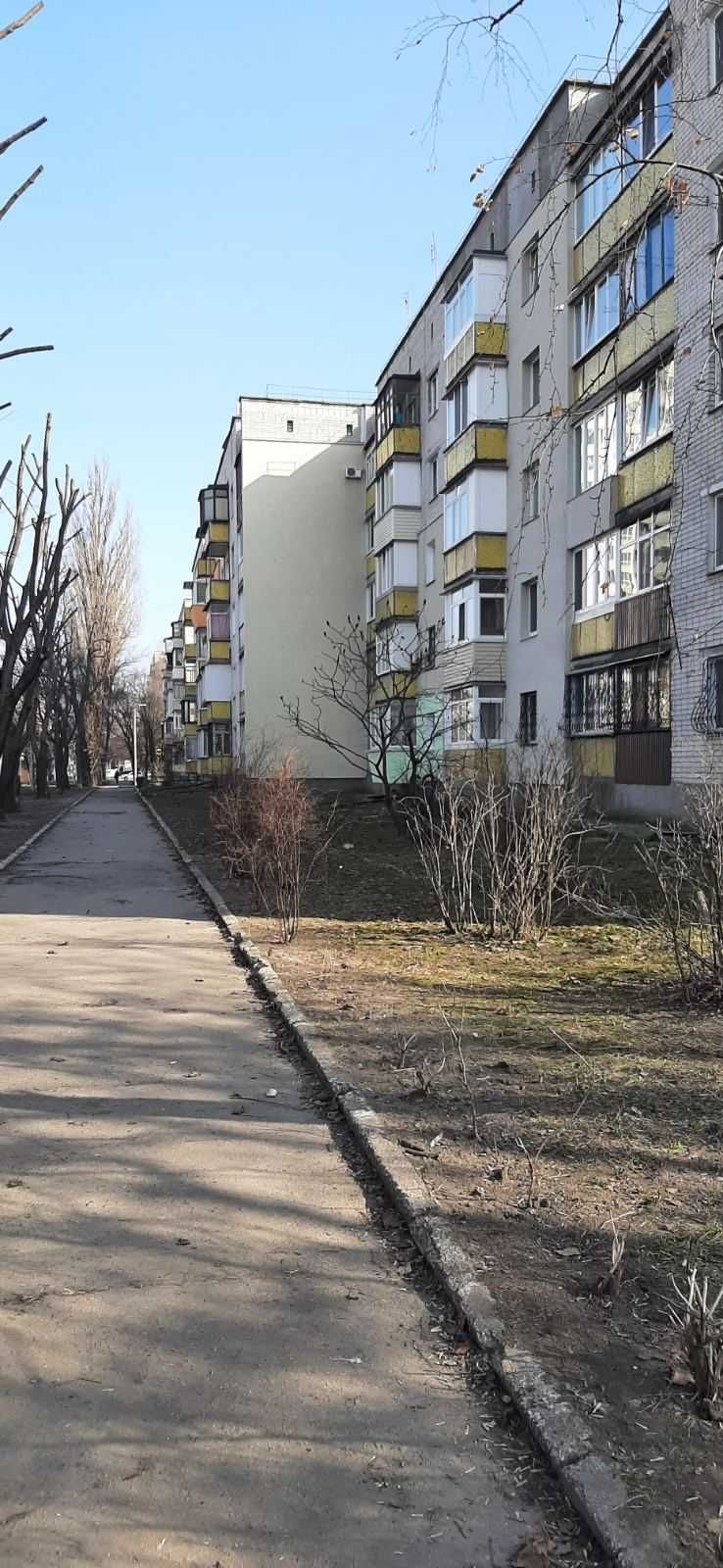 ЦЕНТР !   2 ком Чешка,    52 м2 ,  2/5к , Хозяин
