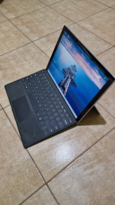 W Dobrej Cenie Microsoft Surface Pro 7 Tablet Laptop 2w1