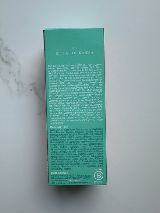 Krem do twarzy Ritual of Karma z ochroną przeciwsłoneczną SPF 30