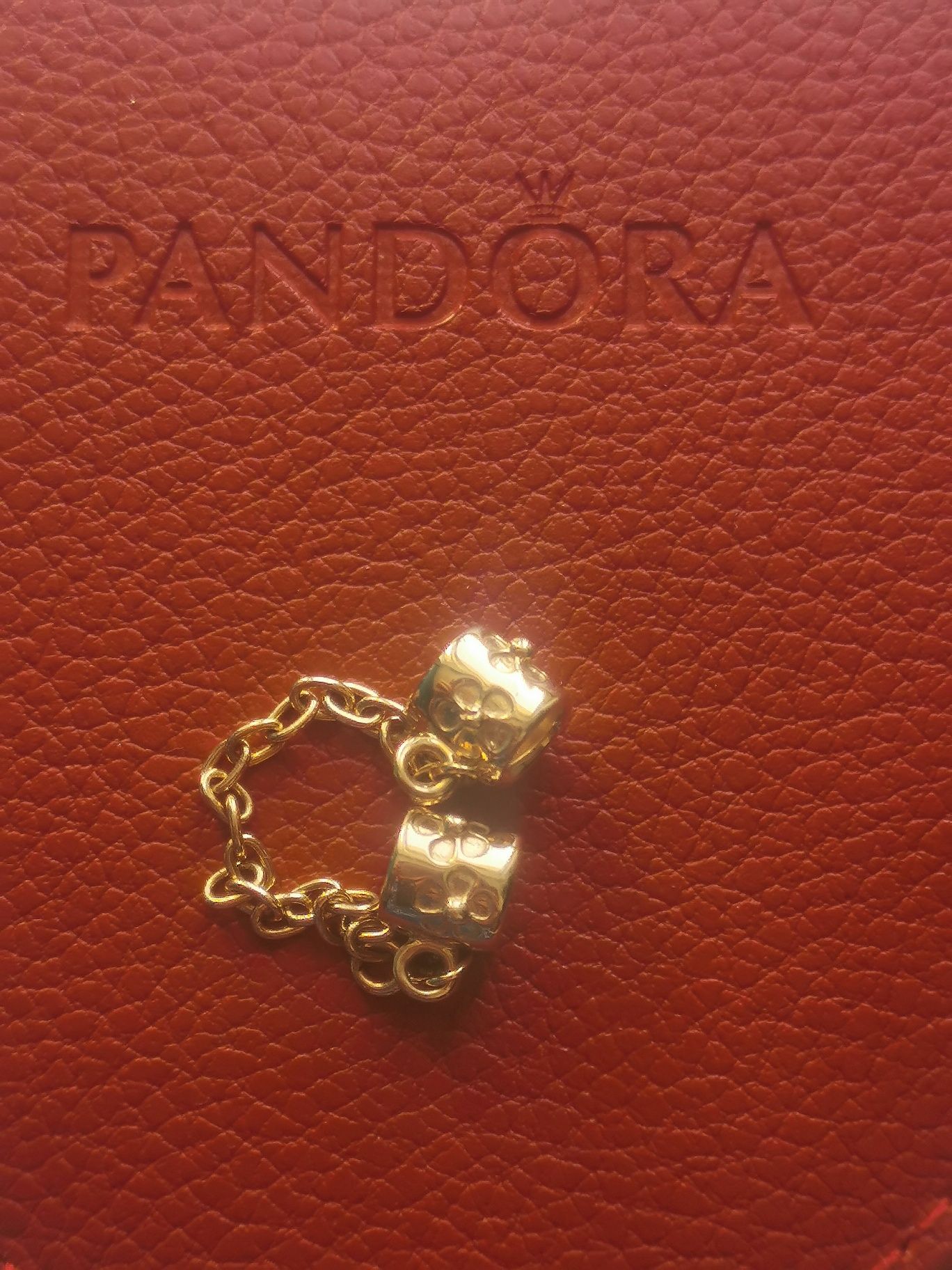 Pandora 585 14K łańcuszek