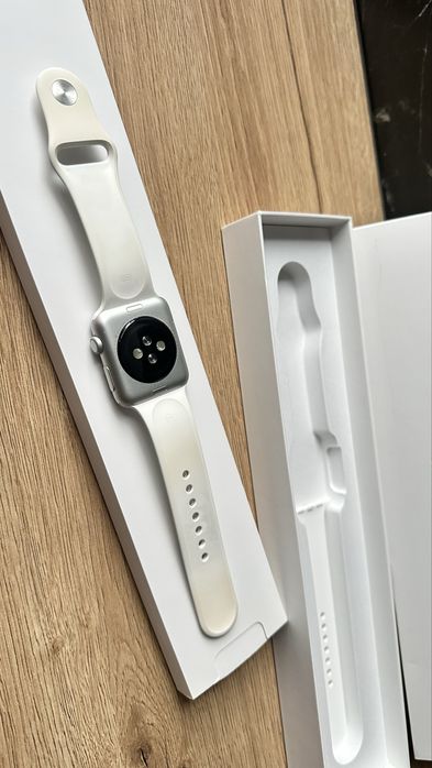 Smartwatch Apple Watch 1 42 mn stan bdb