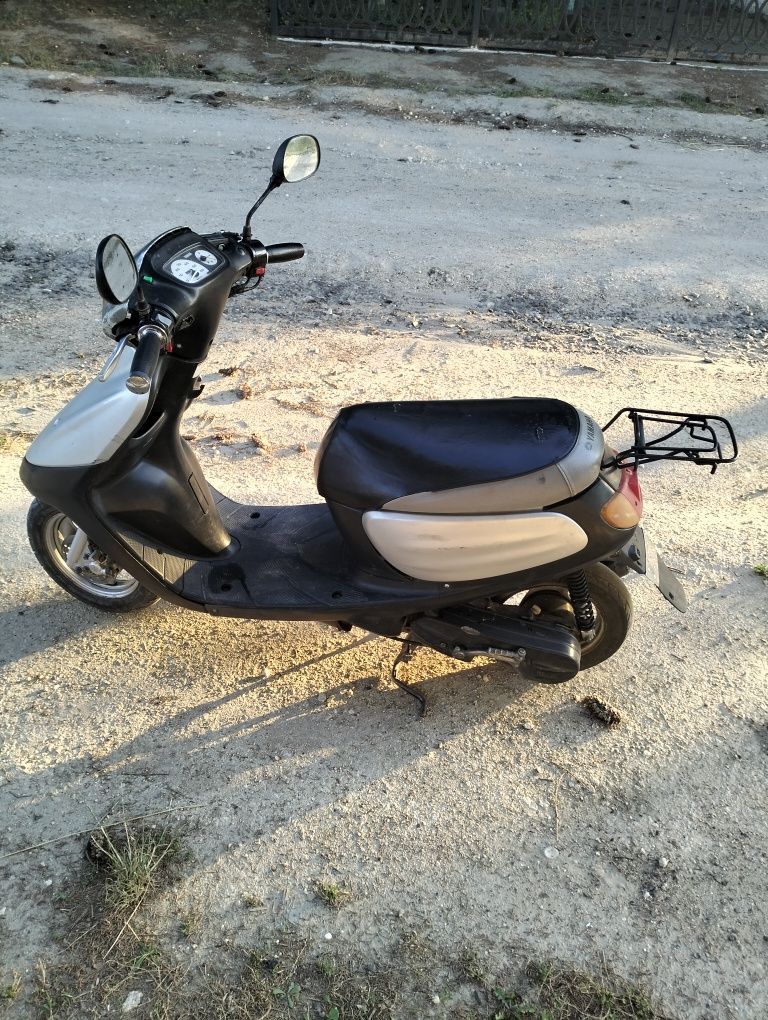 Продам скутер Yamaha sa12 або z2