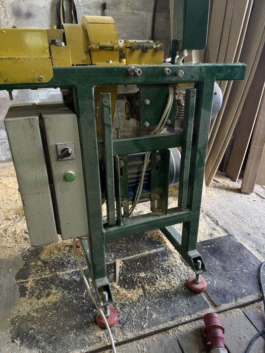 Лінія з виготовлення держаків. Черенків, колишек, ніжек