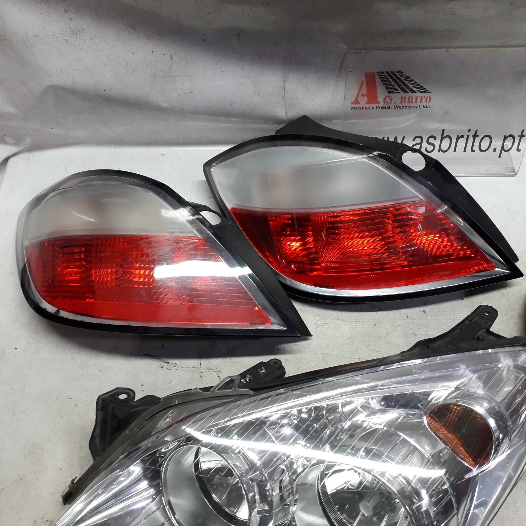 Farol Farolim Opel Astra H Originais