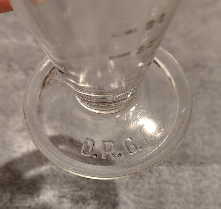 przedwojenna niemiecka szklana miarka kuchenna, dozownik