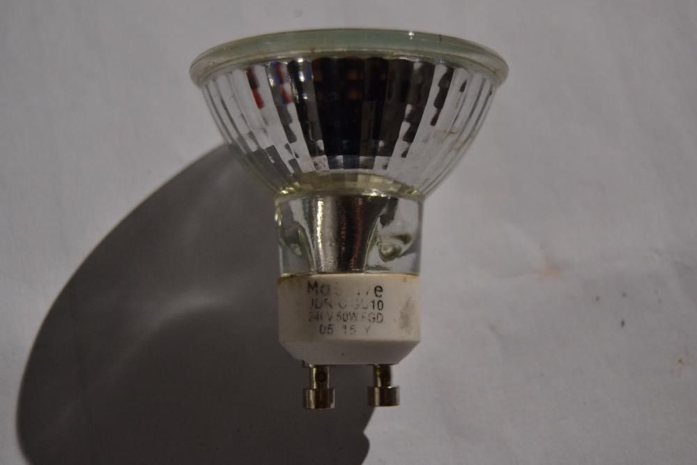 9 lampadas de halogénio