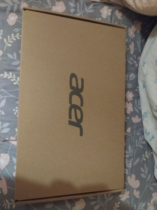 Ноутбук Acer aspire 3