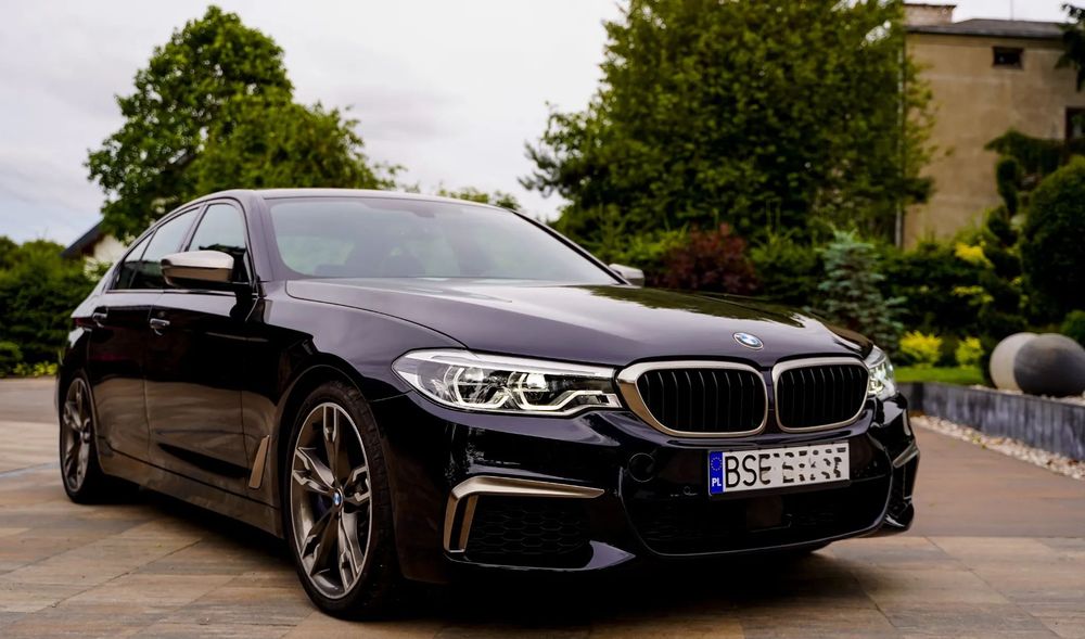 BMW Seria 5 BMW M550i xDrive egzemplarz warty uwagi