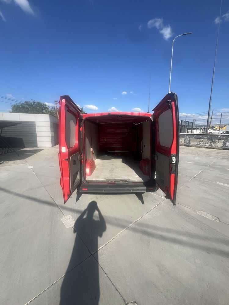 Продам Opel Vivaro
