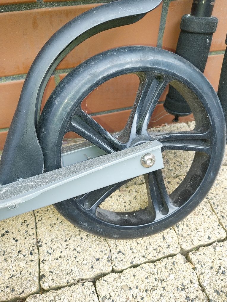 Hulajnoga aluminiowa, z szybkim  składaniem  jak Crivit  Lidl