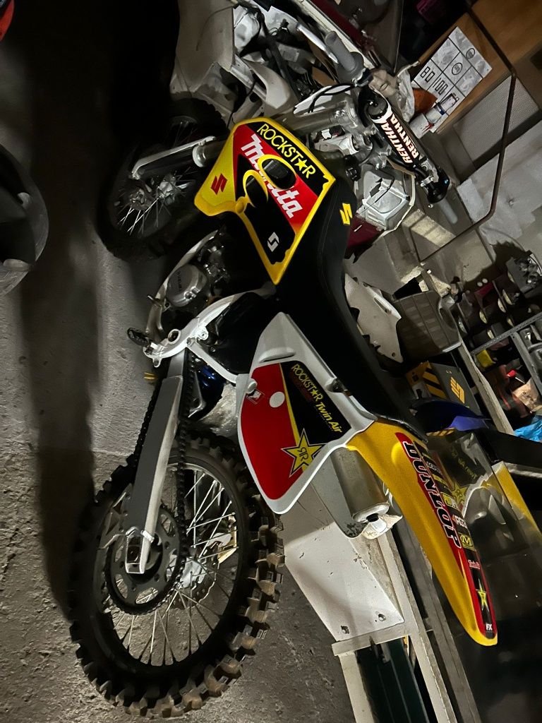 Suzuki RM 125 2t