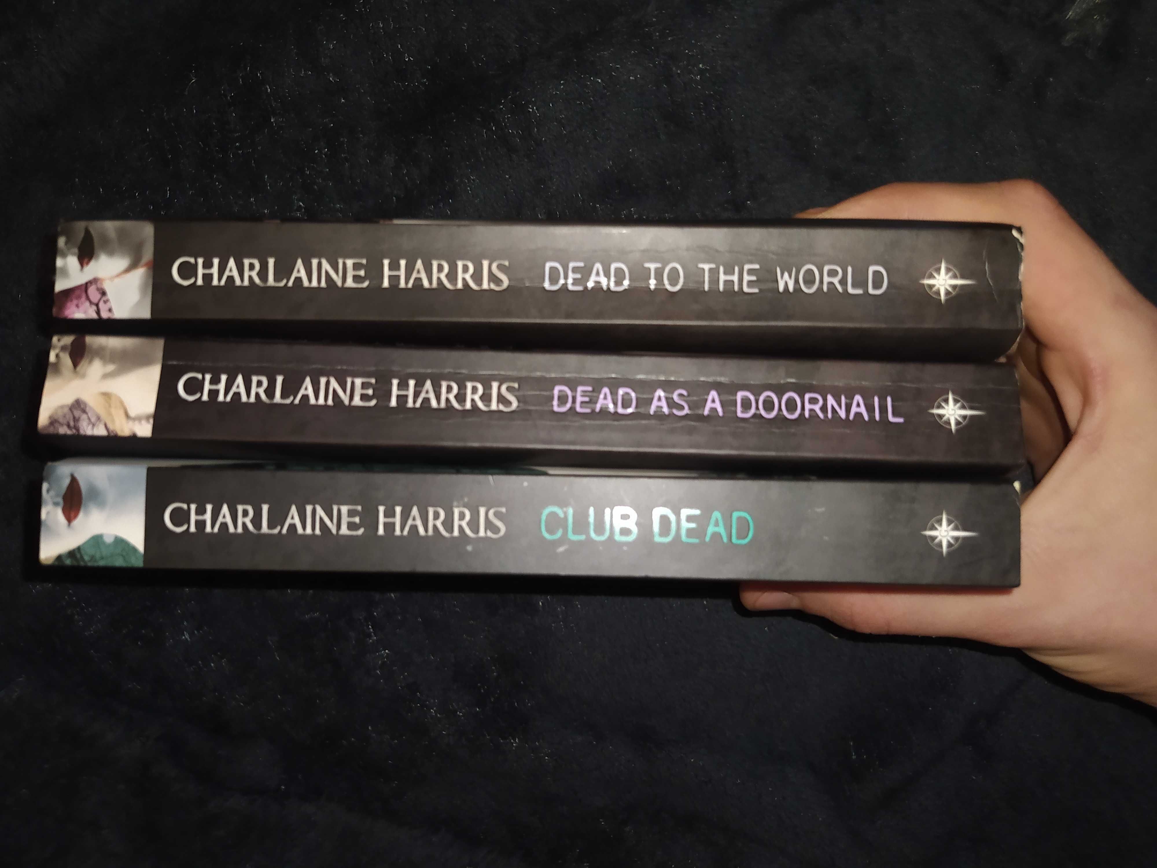 CHARLAINE HARRIS - Club Dead; Dead as a Doornail; Dead to the World