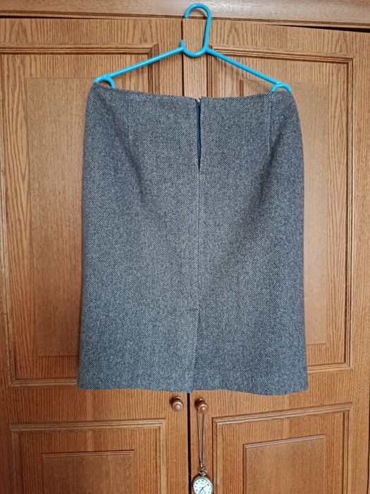 Komplet żakiet i spódnica.rozm.L.