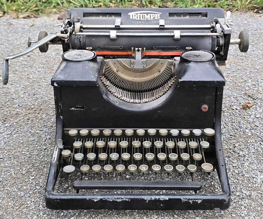 Maszyna do pisania TRIUMPH, Model 12 (Triumph Standard), 1937r.
