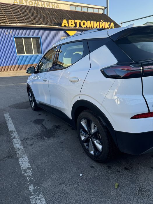 Двері передні/задні Chevrolet Bolt EUV/EV