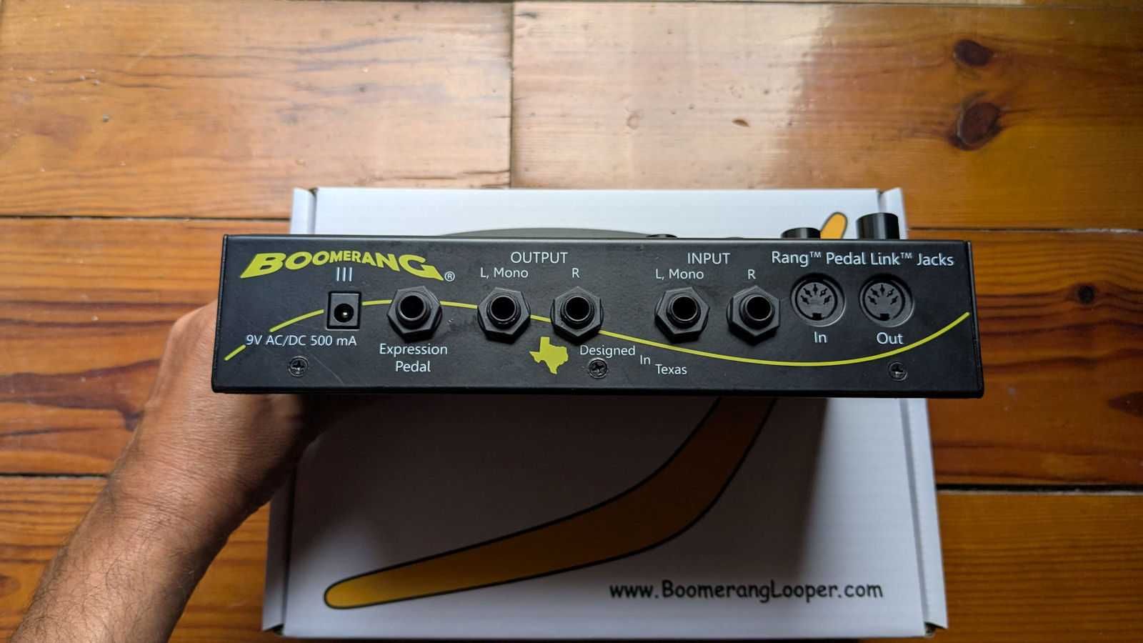 Boomerang Looper